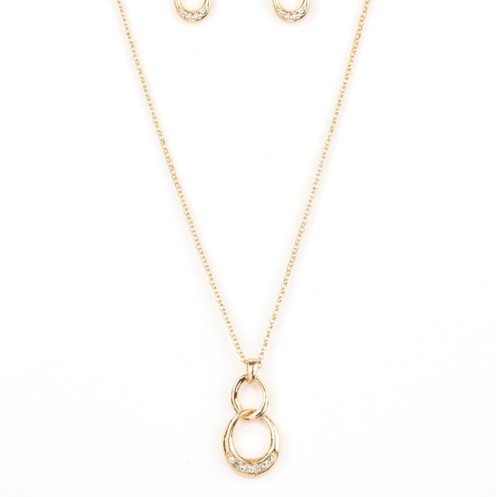 NECKLACE AND EARRING SET - Picture 2 of 3